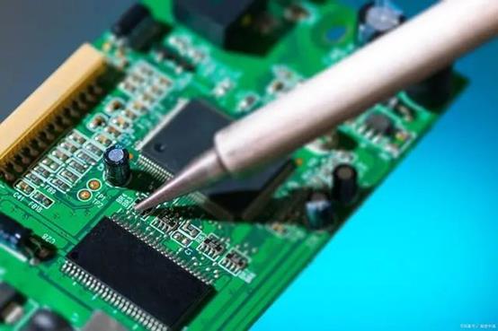 PCB專用電子化學(xué)品行業(yè)發(fā)展現(xiàn)狀、競爭格局及發(fā)展趨勢預(yù)測